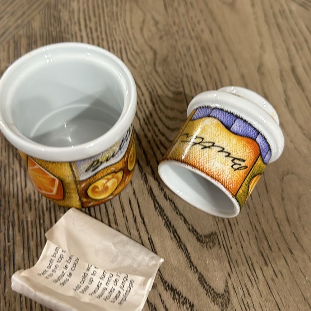 Butter Crock for Counter with Water - Picture 3 of 7